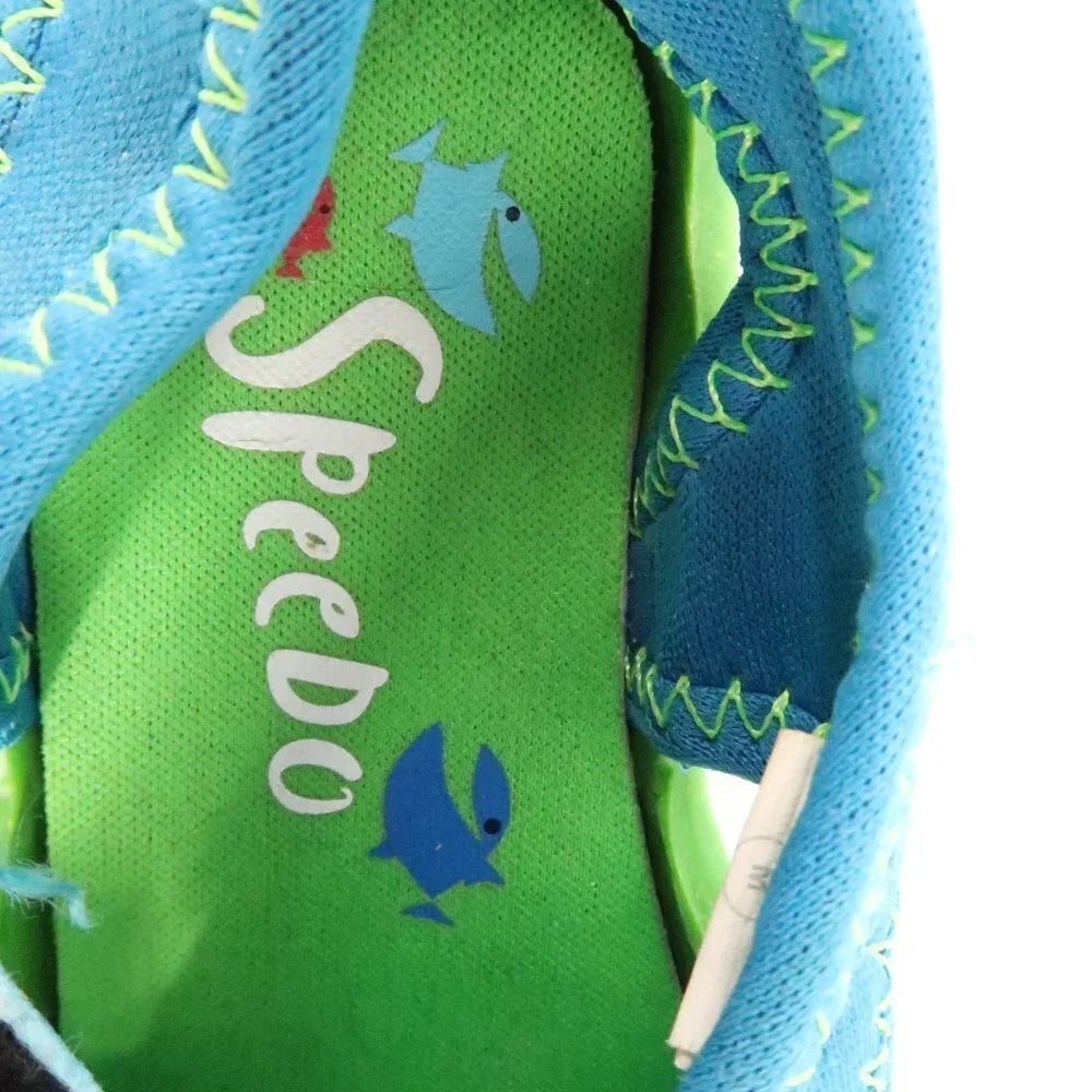 Speedo Kids Water Shoes Size Medium Fit like a Toddler 6/7